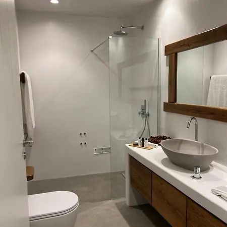 Zetine Aparthotel Síkinos