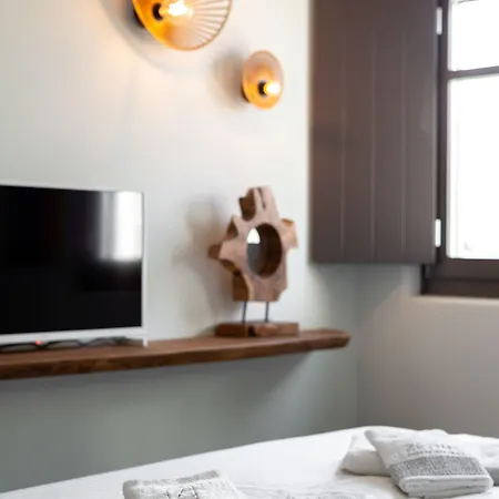 Zetine 公寓式酒店 Síkinos